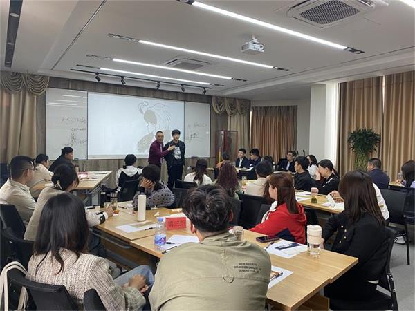 中星建安《凝心聚力创佳绩-高 效团队凝聚力与执行力训练》专题培训